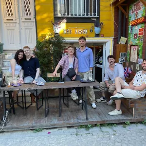 https://the-local-istanbul.istanbul-turkeyhotels.com